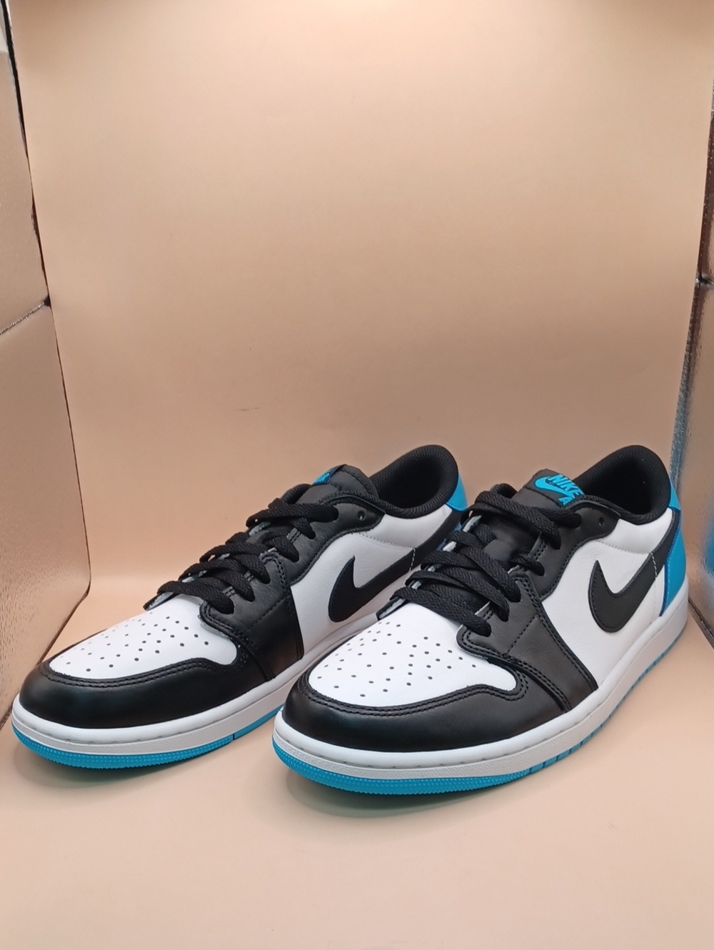 Nike Air Jordan 1 Retro Low OG Sneaker-Black/Blue Men Size 10.5 US C20790-104